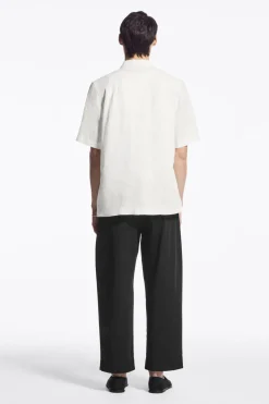 COS SHORT-SLEEVED LINEN SHIRT- Shirts