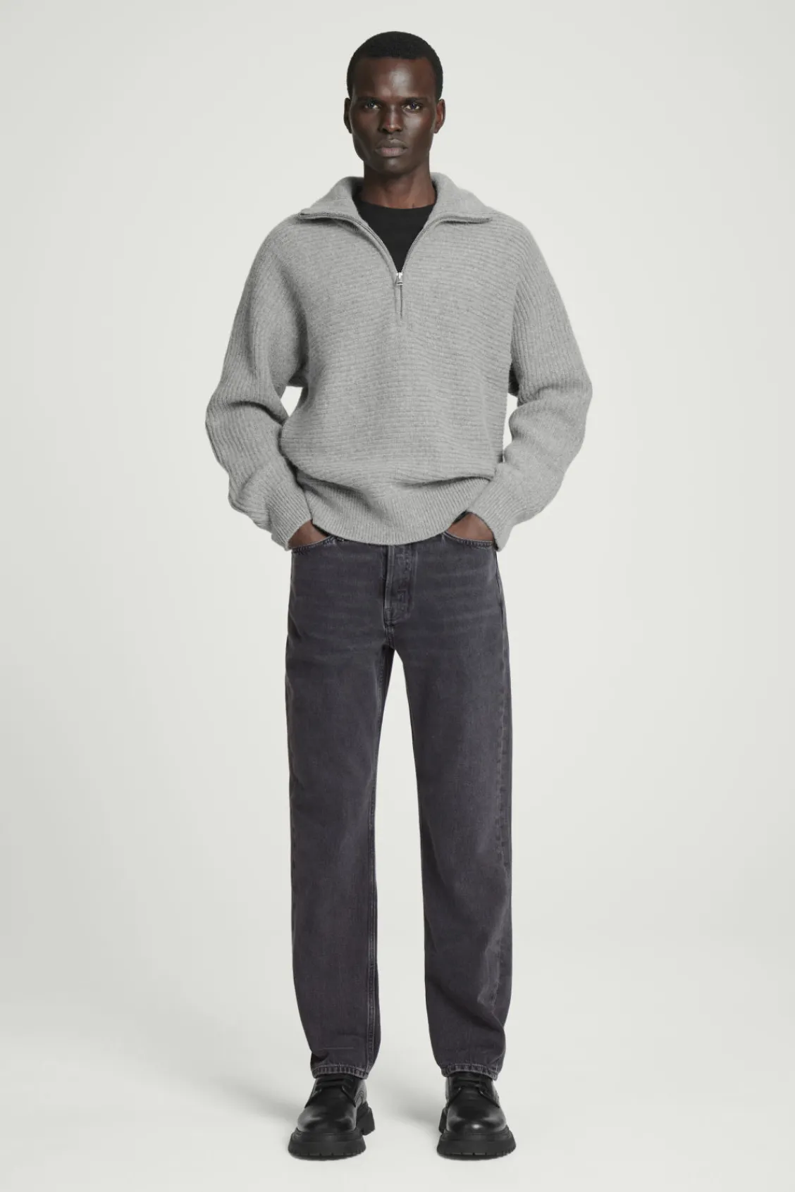 COS SIGNATURE STRAIGHT-LEG JEANS- Jeans | Pants