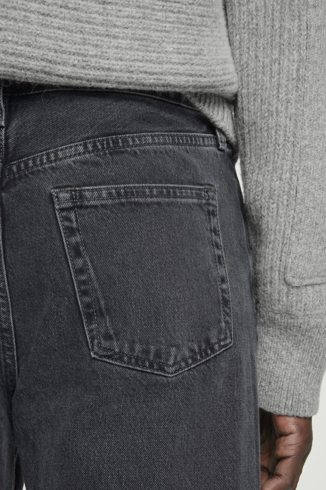 COS SIGNATURE STRAIGHT-LEG JEANS- Jeans | Pants