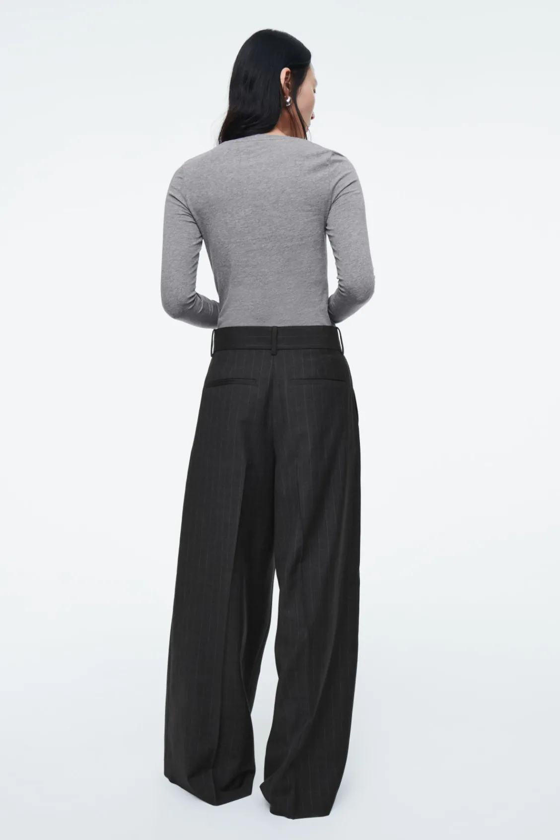 COS SLIM LONG-SLEEVE TOP-Women Tops