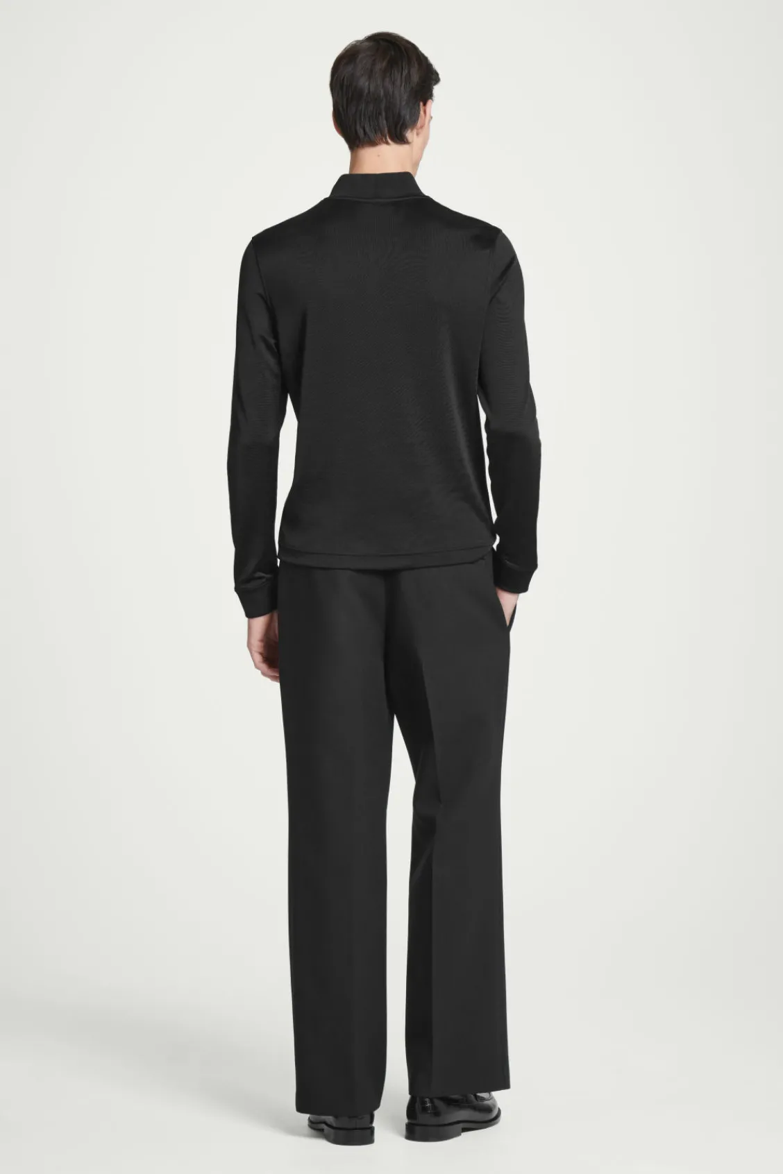 COS SLIM-FIT MOCK-NECK TOP- T-Shirts