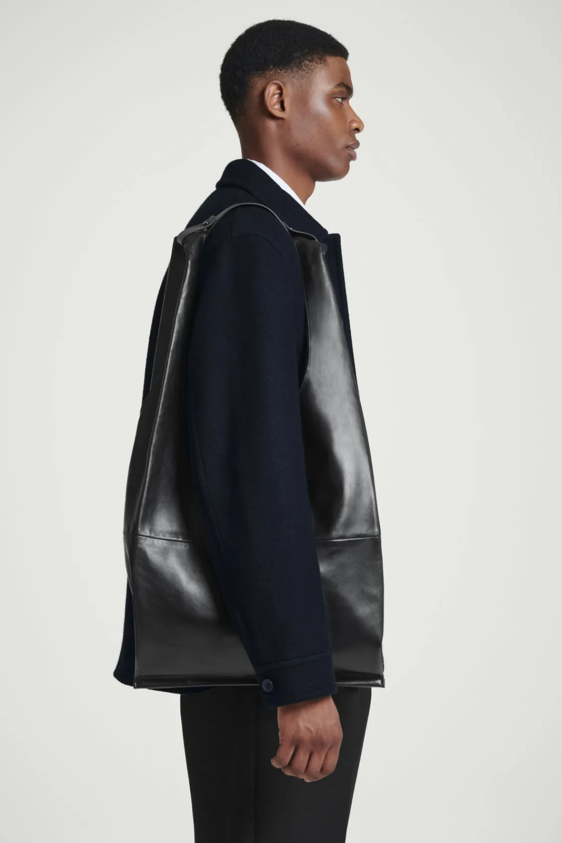 COS SLOUCHY TOTE - LEATHER- Bags & Wallets