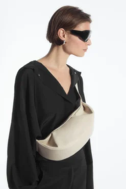 COS SWING CROSSBODY - LEATHER-Women Bags & Wallets | Bags