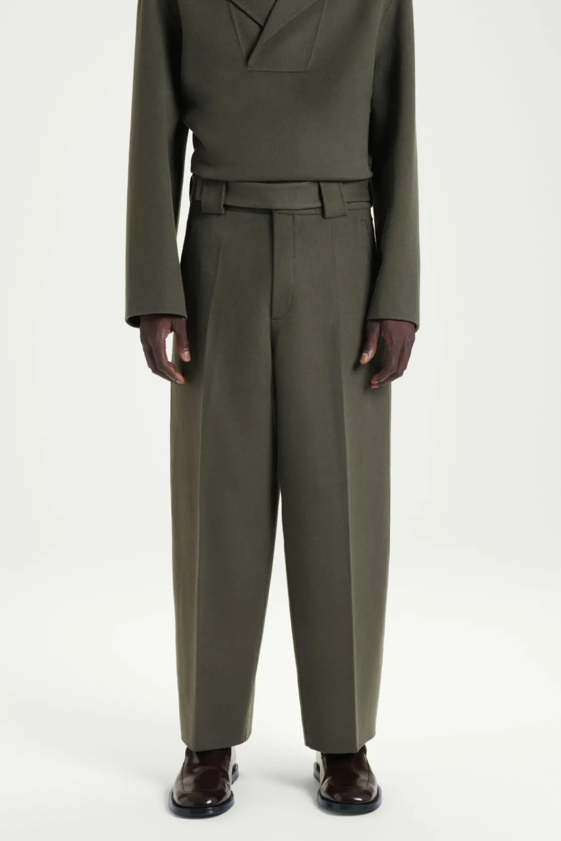 COS THE BARREL-LEG PANTS- Pants
