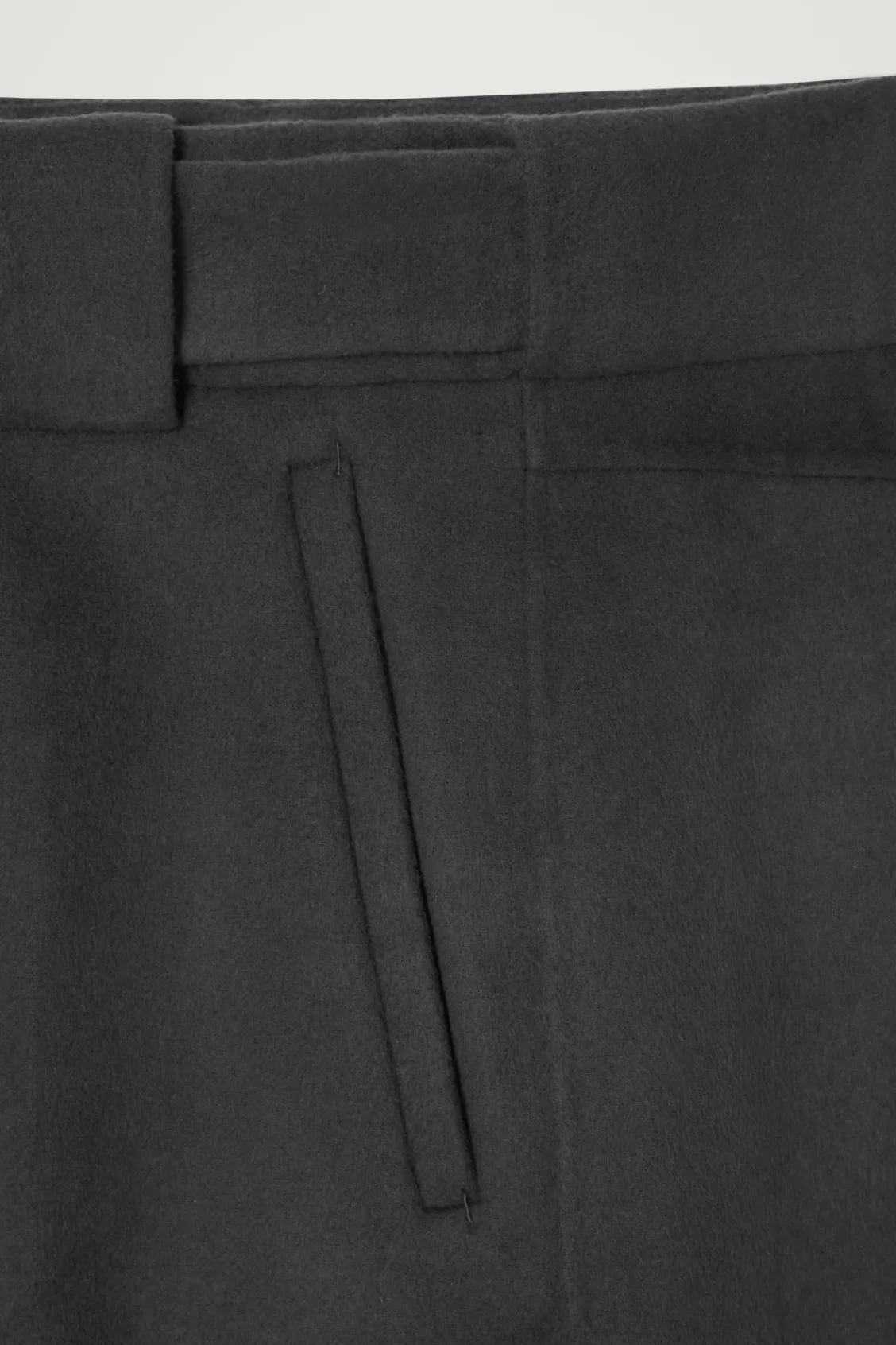 COS THE BARREL-LEG PANTS- Pants