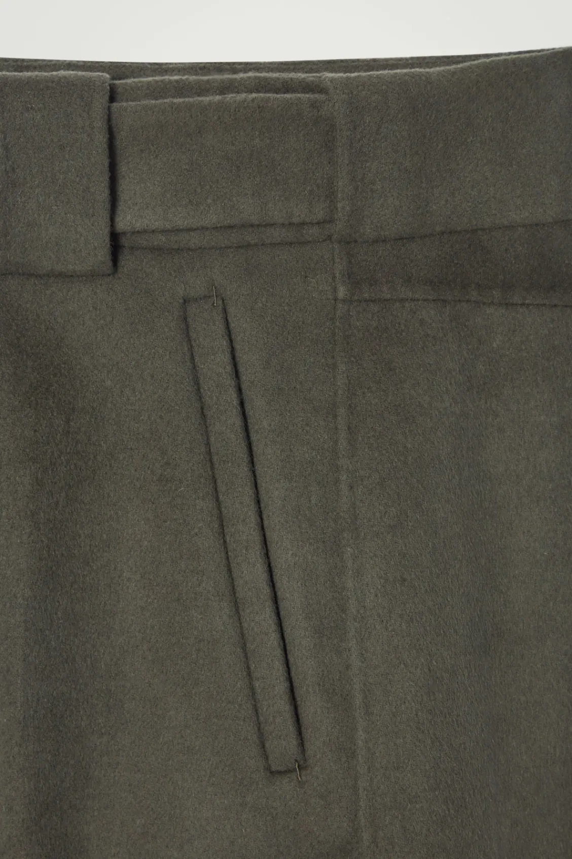 COS THE BARREL-LEG PANTS- Pants