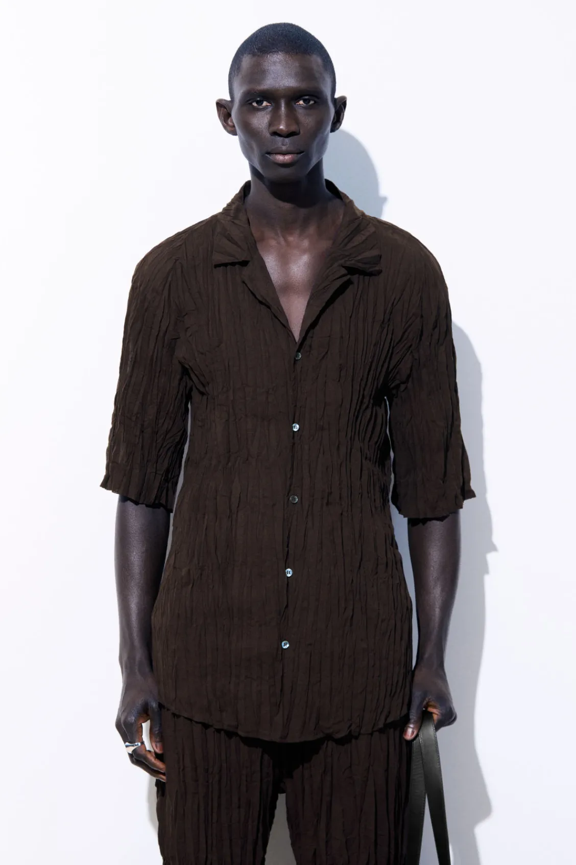 COS THE CRINKLED WOOL RESORT SHIRT- Shirts