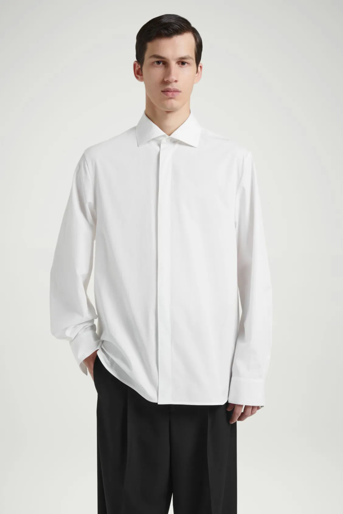COS THE CUTAWAY-COLLAR SHIRT- Shirts