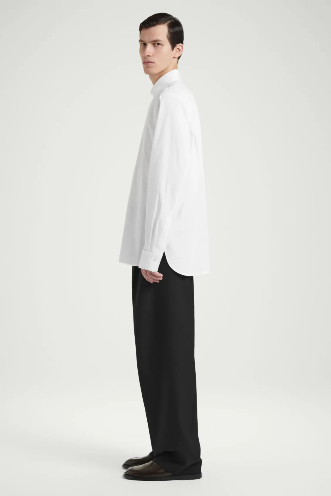 COS THE CUTAWAY-COLLAR SHIRT- Shirts
