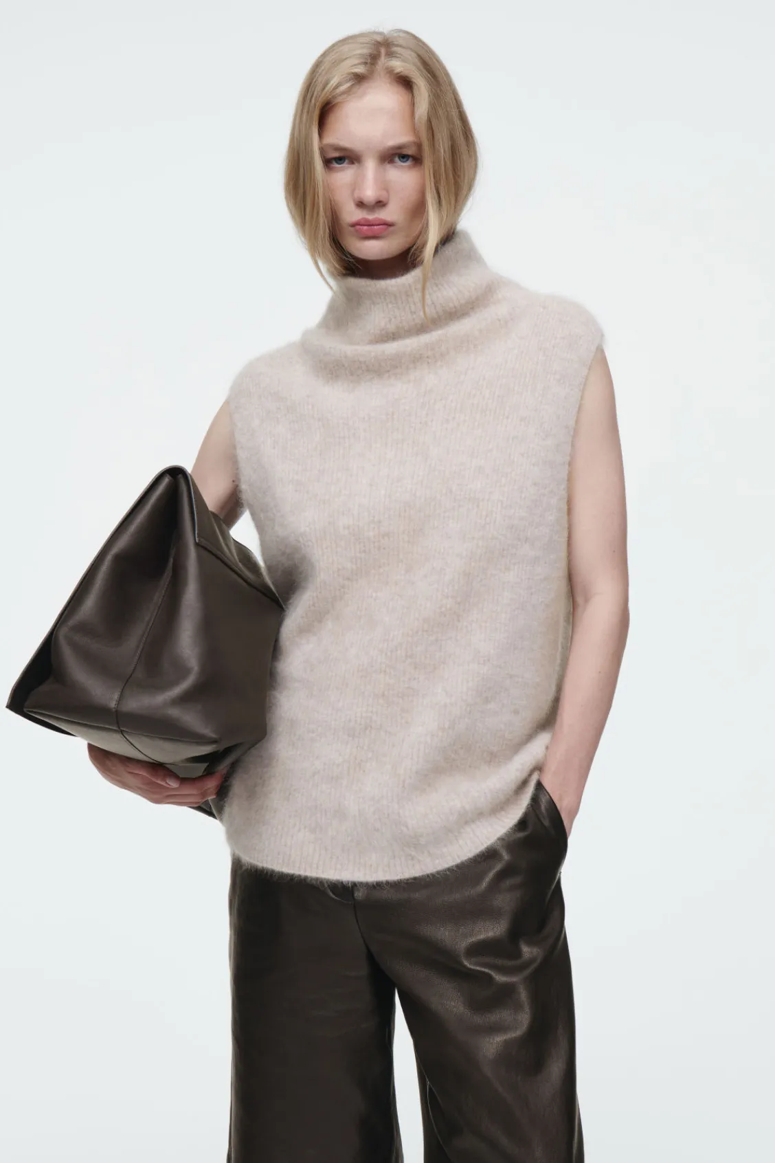 COS THE FUNNEL-NECK BRUSHED-CASHMERE TANK-Women Tops | Cashmere