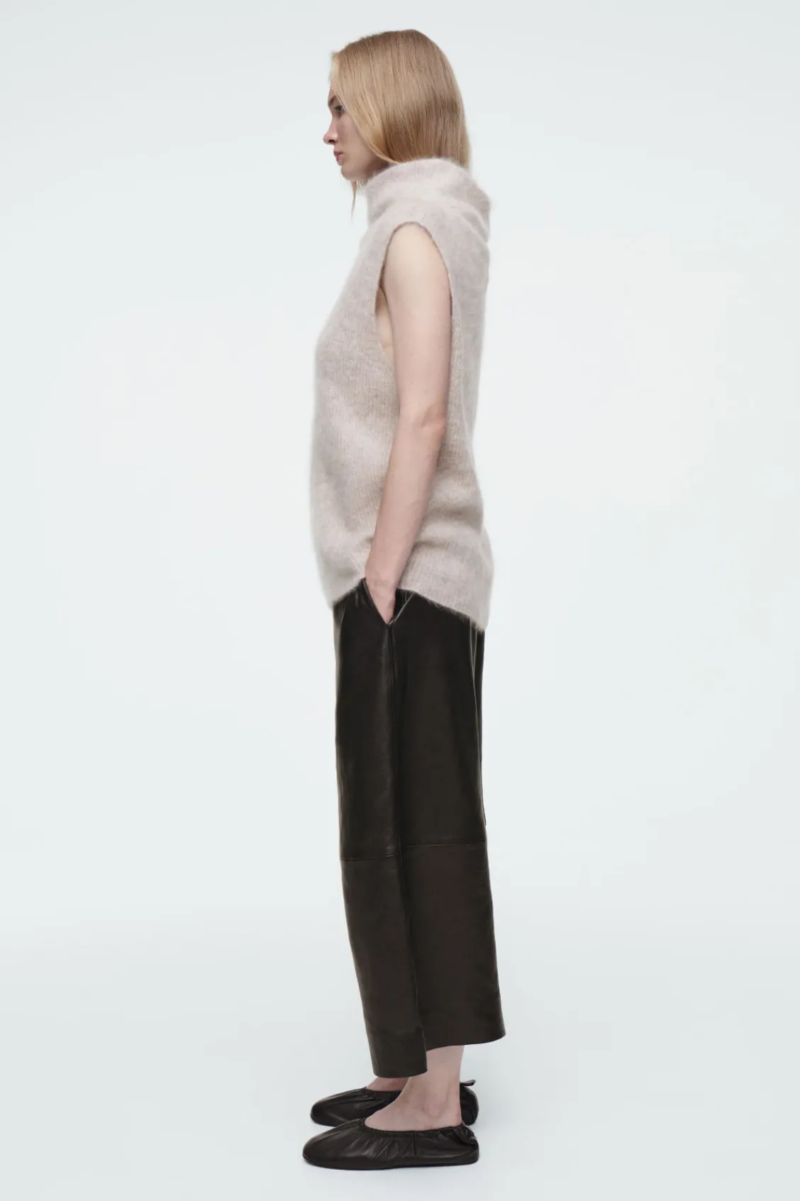 COS THE FUNNEL-NECK BRUSHED-CASHMERE TANK-Women Tops | Cashmere