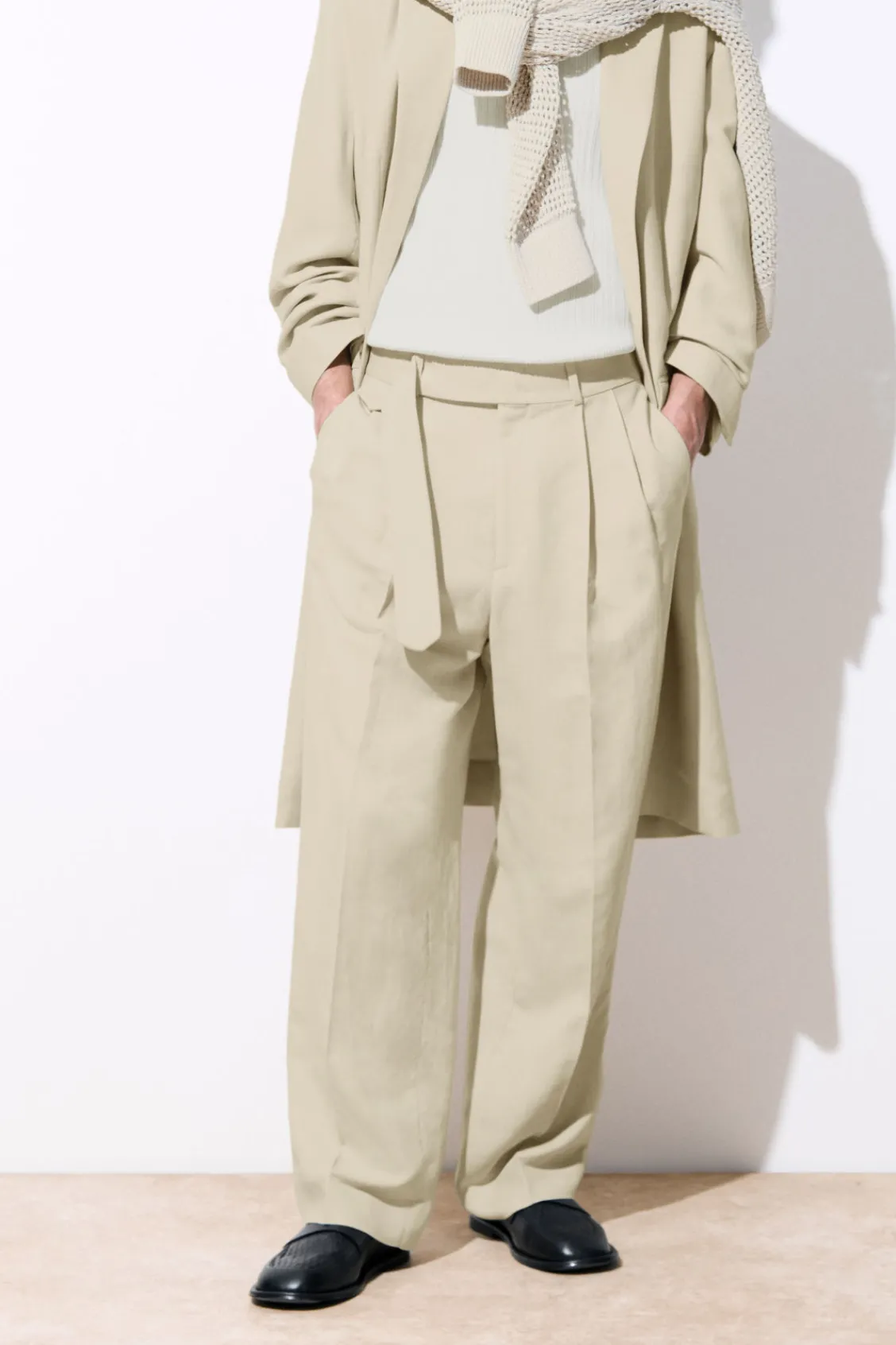 COS THE PLEATED PANTS- Pants