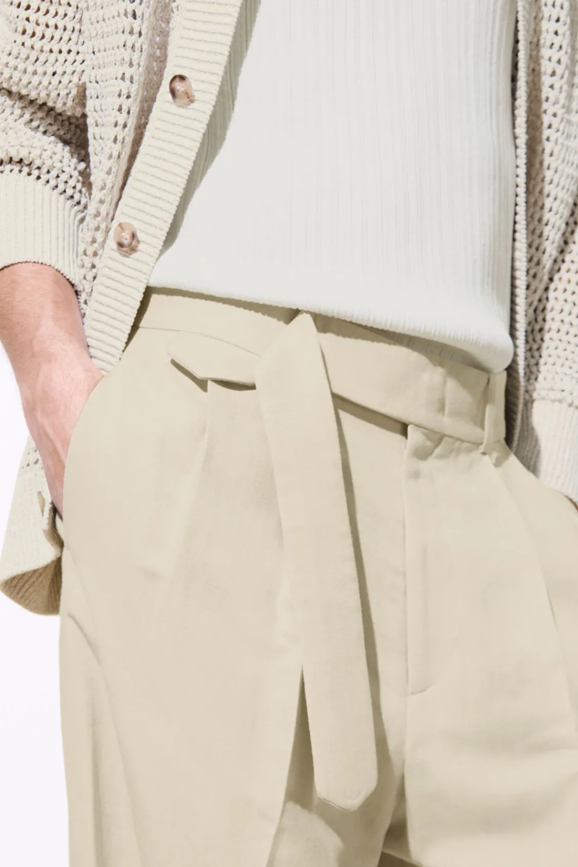 COS THE PLEATED PANTS- Pants