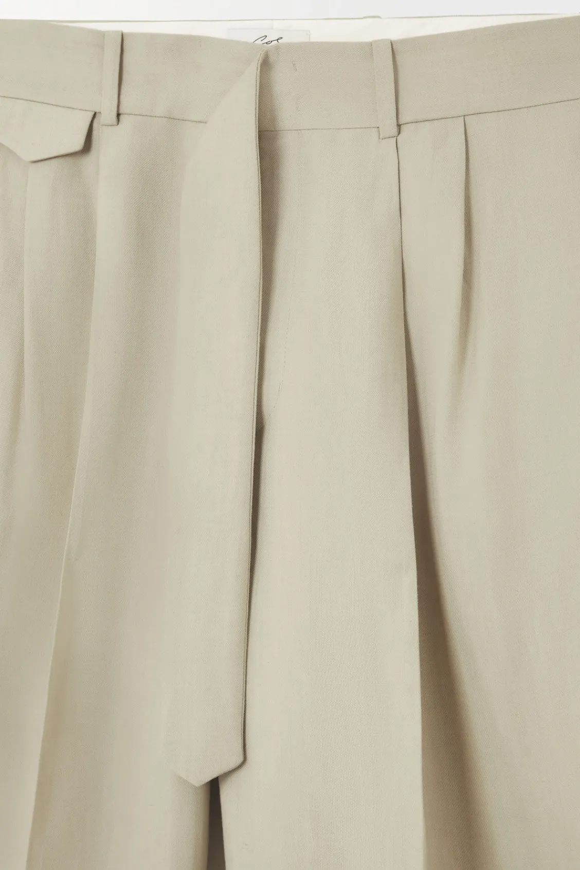 COS THE PLEATED PANTS- Pants
