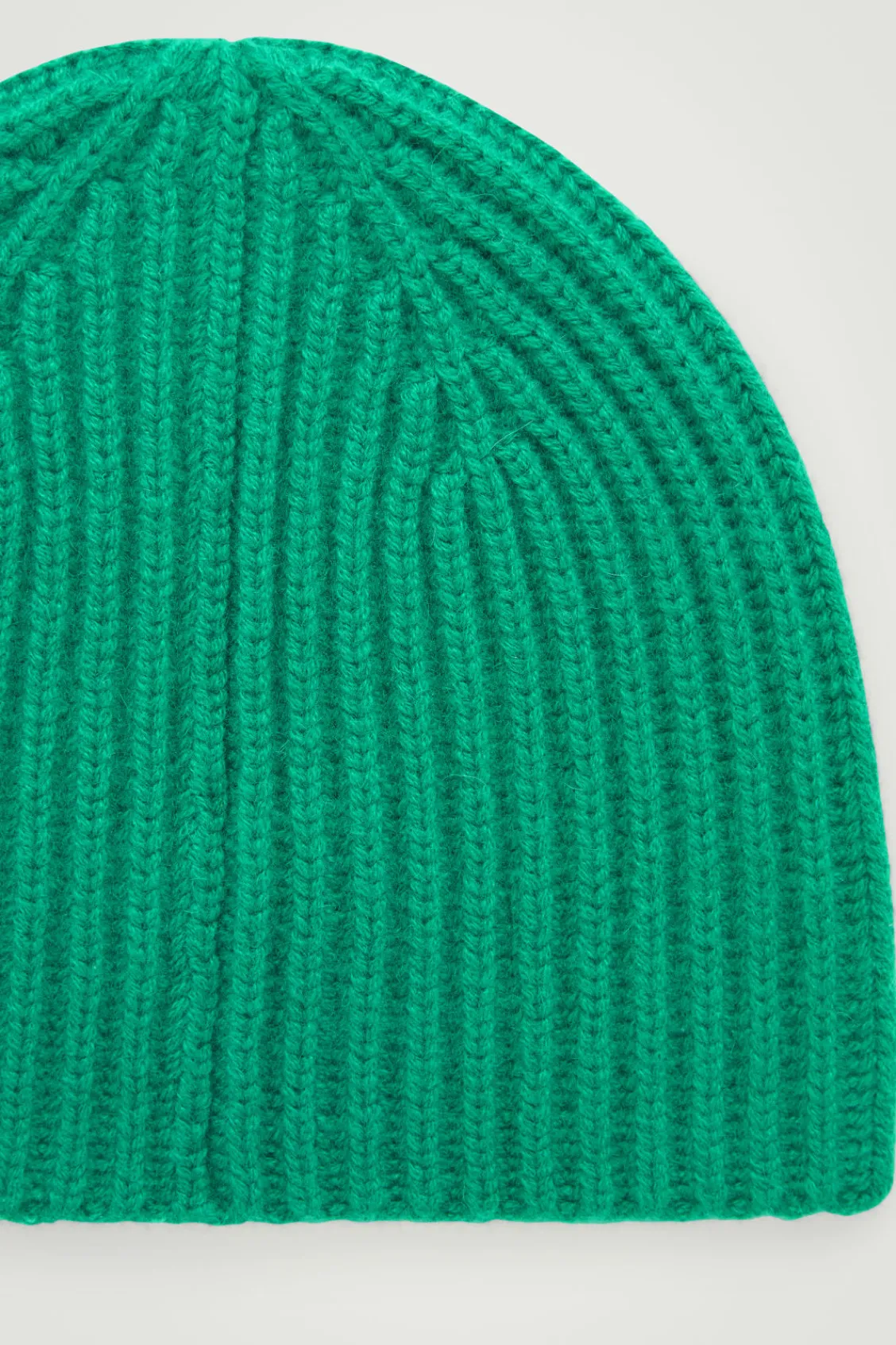 COS THE RIBBED CASHMERE BEANIE- Hats & Scarves | Cashmere