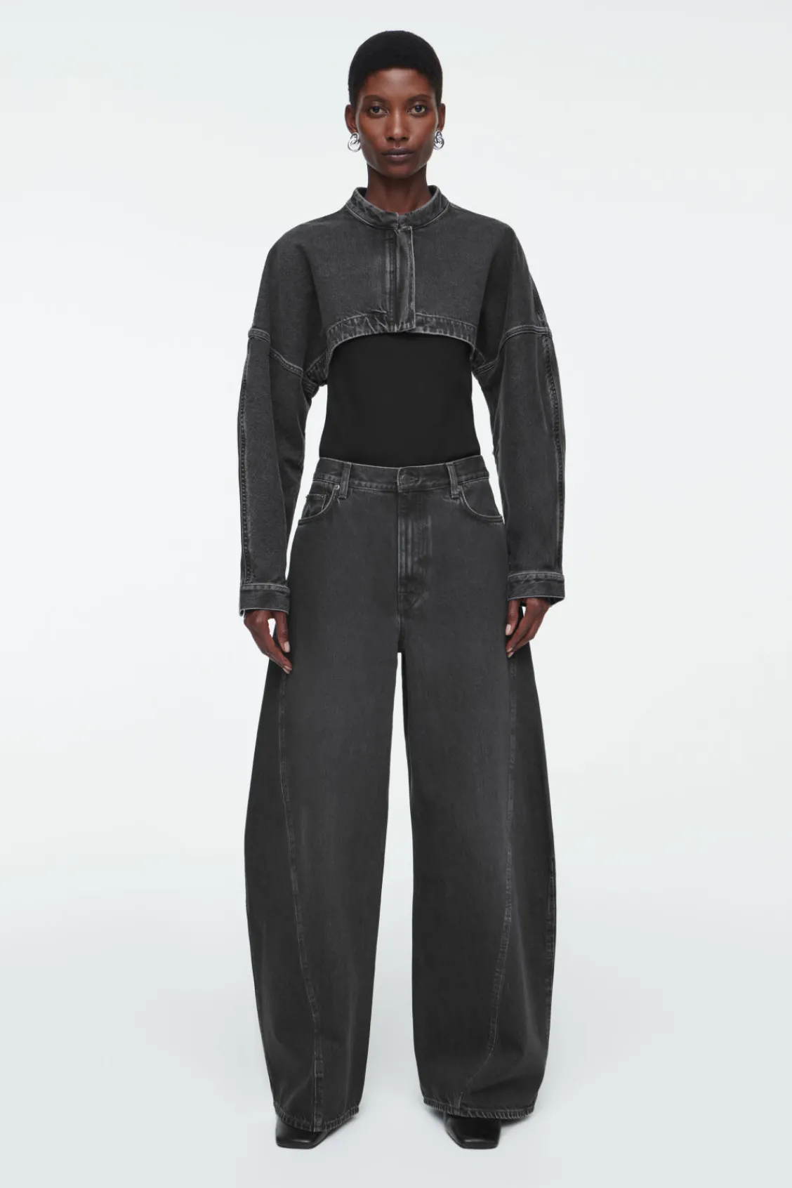 COS TWIST BARREL-LEG JEANS-Women Jeans | Pants