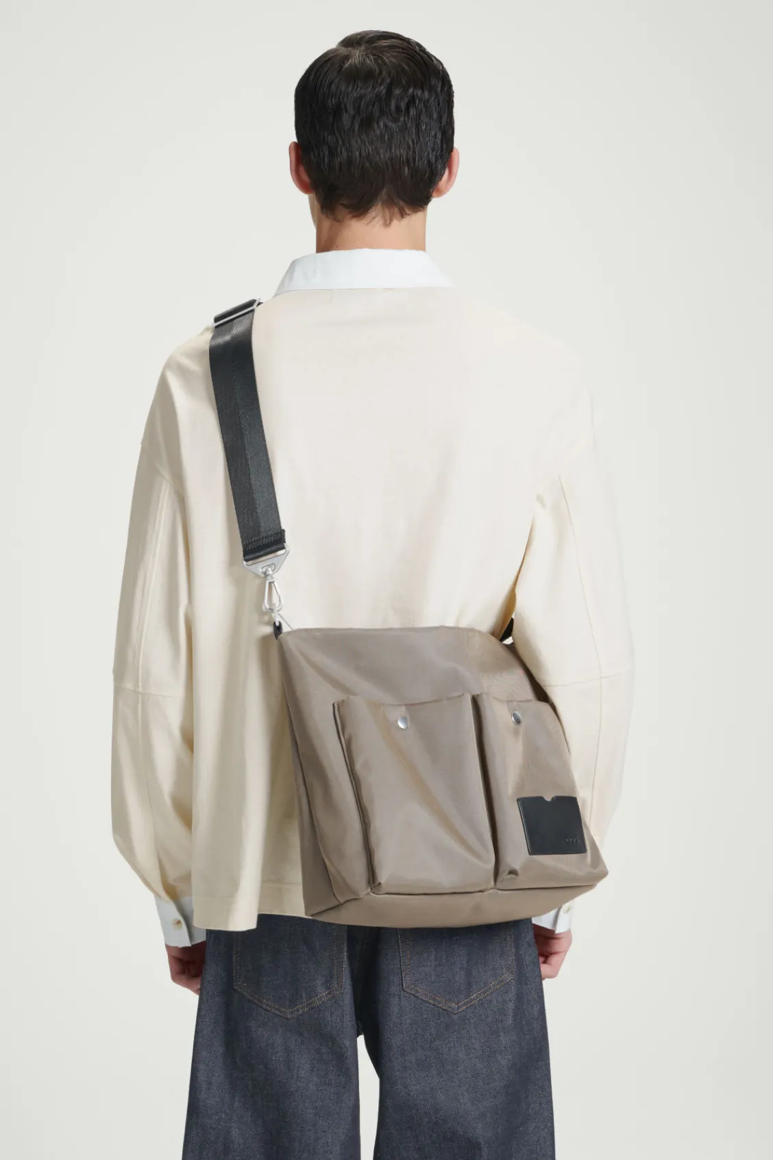 COS UTILITY MESSENGER - NYLON- Bags & Wallets