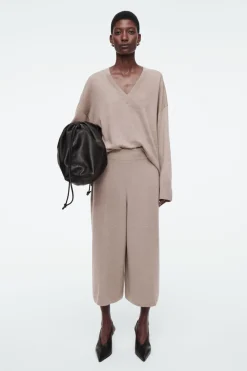 COS V-NECK MERINO WOOL SWEATER-Women Tops | Sweaters & Cardigans
