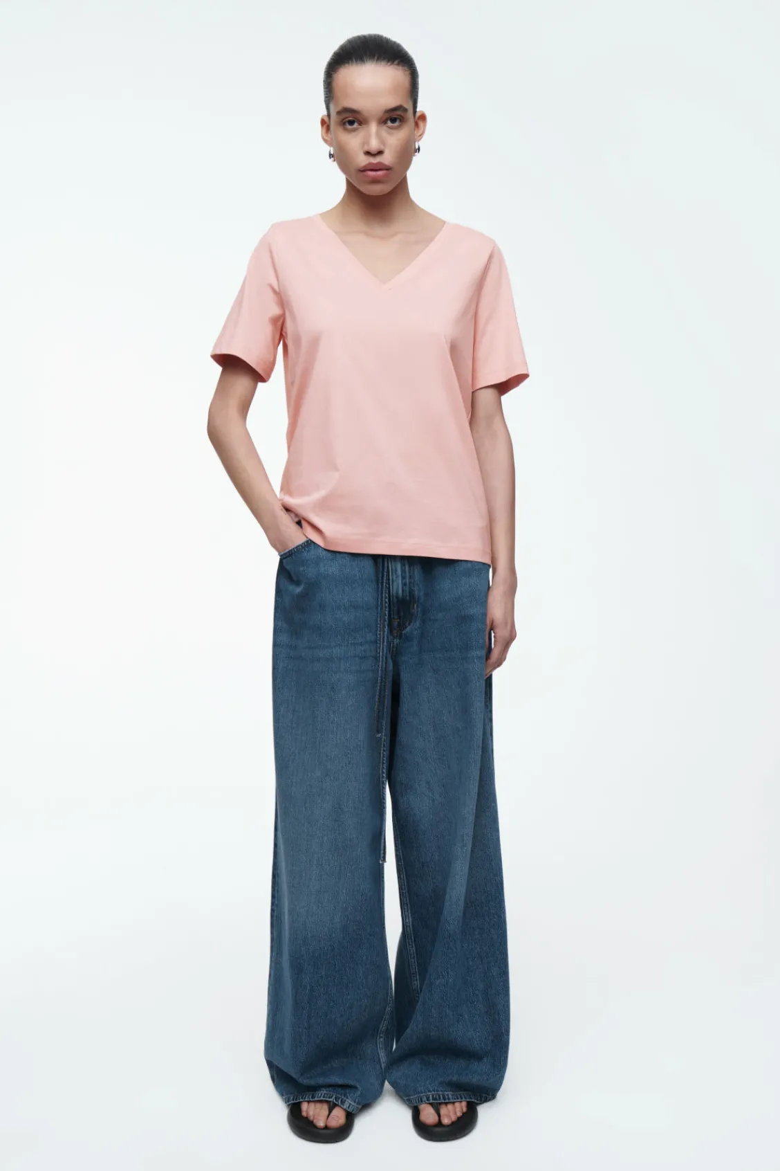 COS 24/7 V-NECK T-SHIRT-Women T-Shirts | Tops