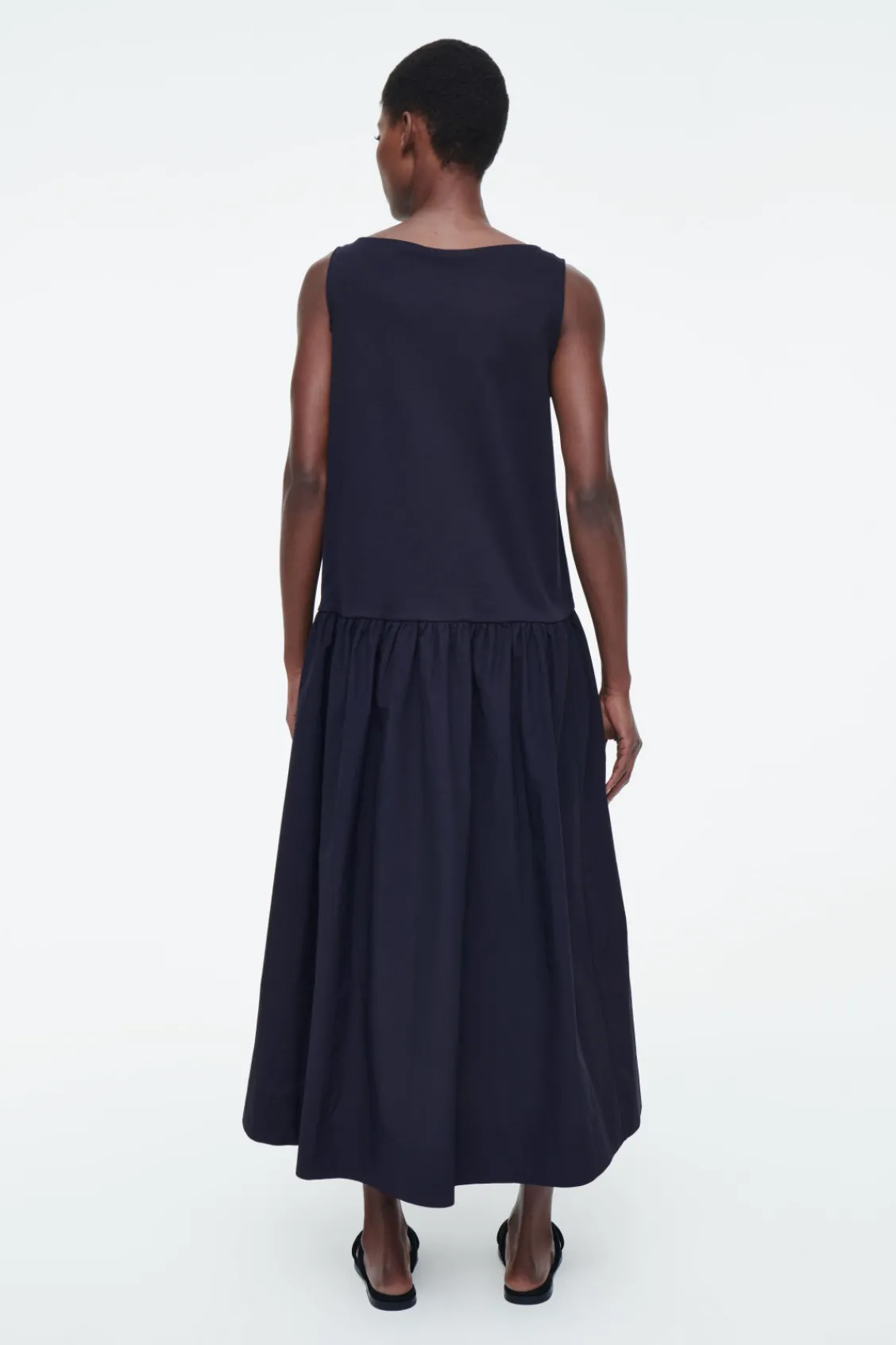COS VOLUMINOUS SLEEVELESS MIDI DRESS-Women Dresses & Jumpsuits