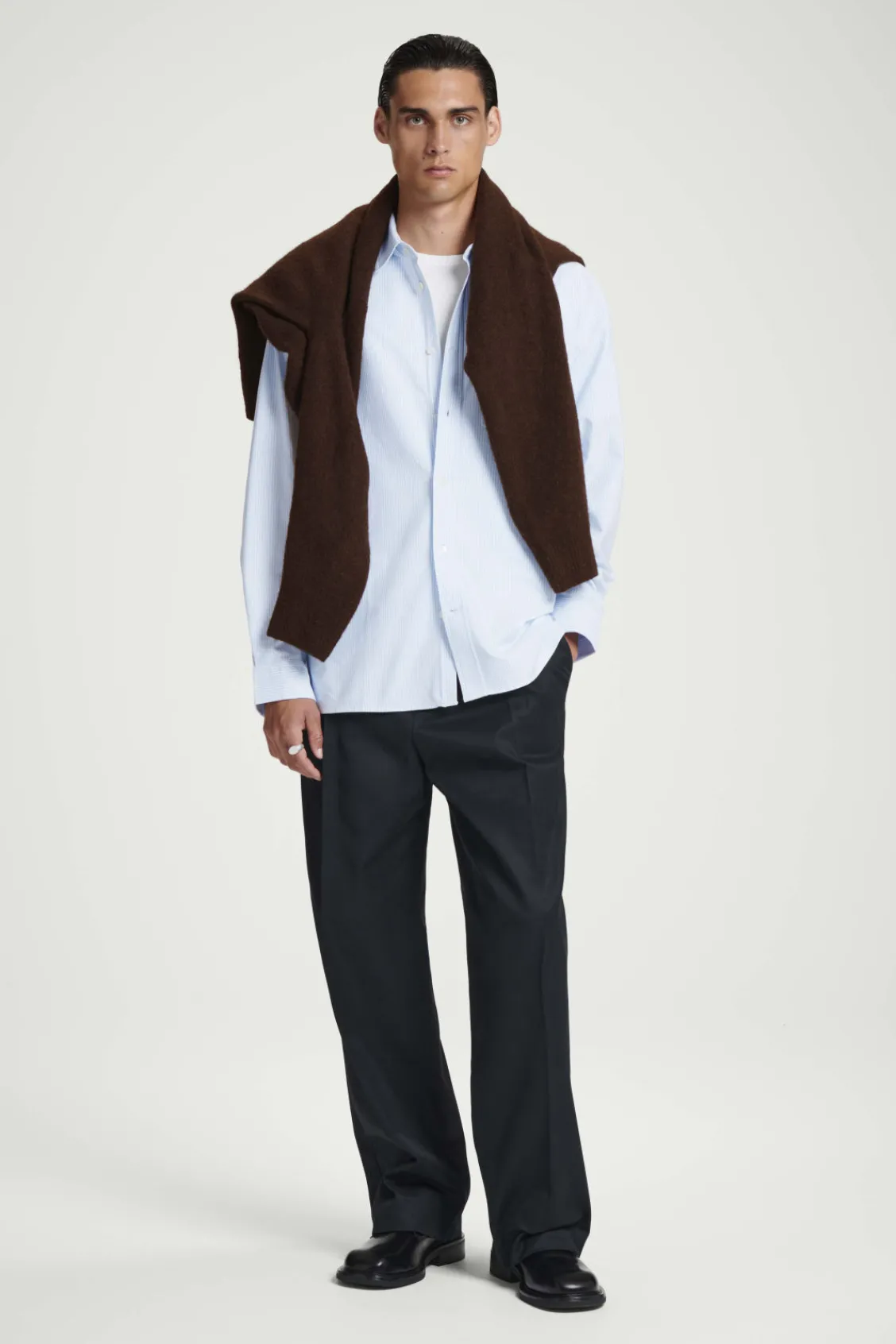 COS WIDE OVERSIZED COTTON OXFORD SHIRT- Shirts