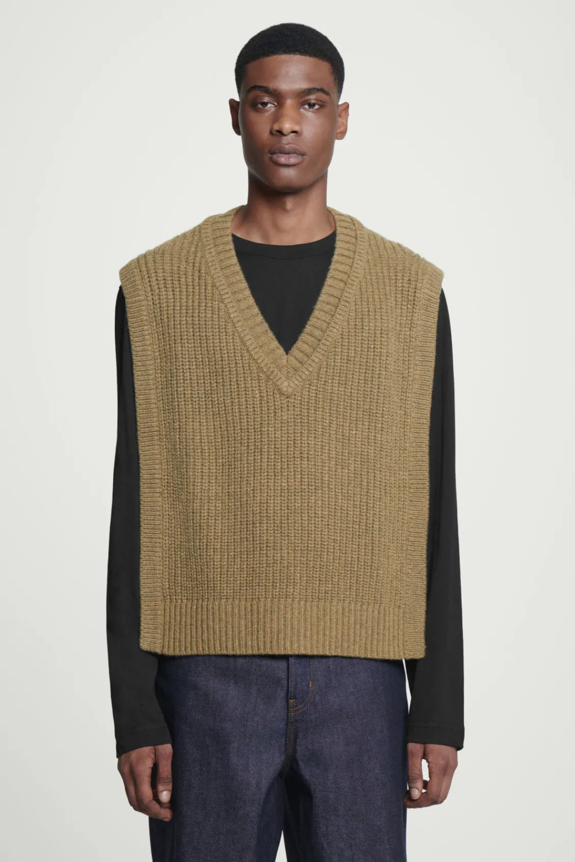 COS WOOL-CASHMERE V-NECK HYBRID TANK- Cashmere | Sweaters & Cardigans