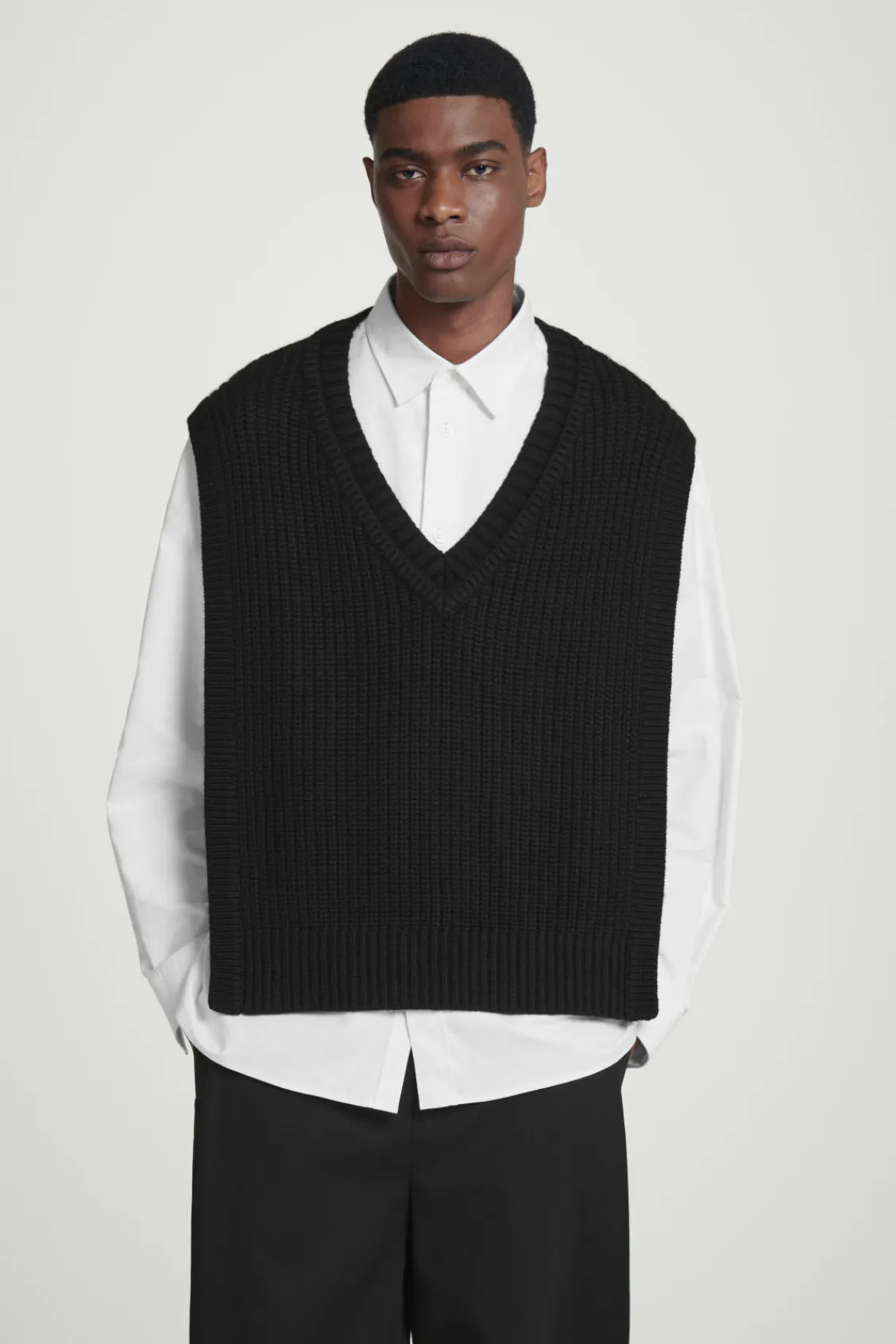 COS WOOL-CASHMERE V-NECK HYBRID TANK- Cashmere | Sweaters & Cardigans